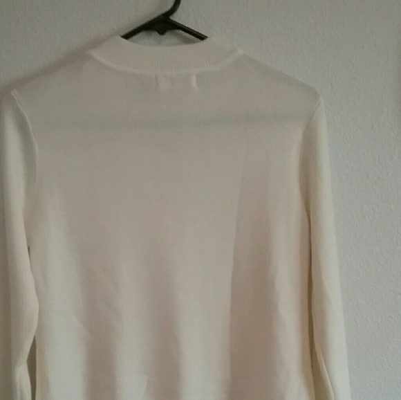 Calvin Klein nice sweater - Picture 4 of 5